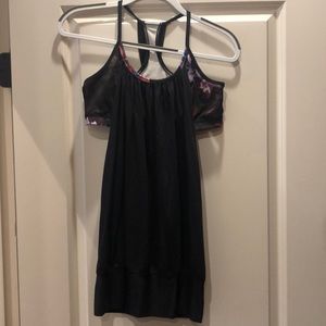Cute lulu lemon work out tank!